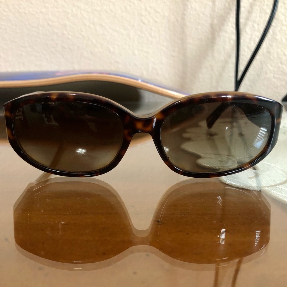 Tortoiseshell Women's Sunglasses - Brown Lenses